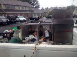 Best Scrap Metal Removal  in Melvindale, MI